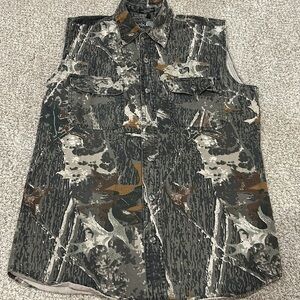 Canyon guide outfitters camo vest
